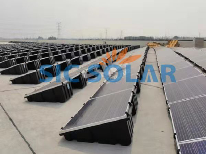 インドの 2.3MW HDPE PV バラスト設置システム | Sic-solar.com