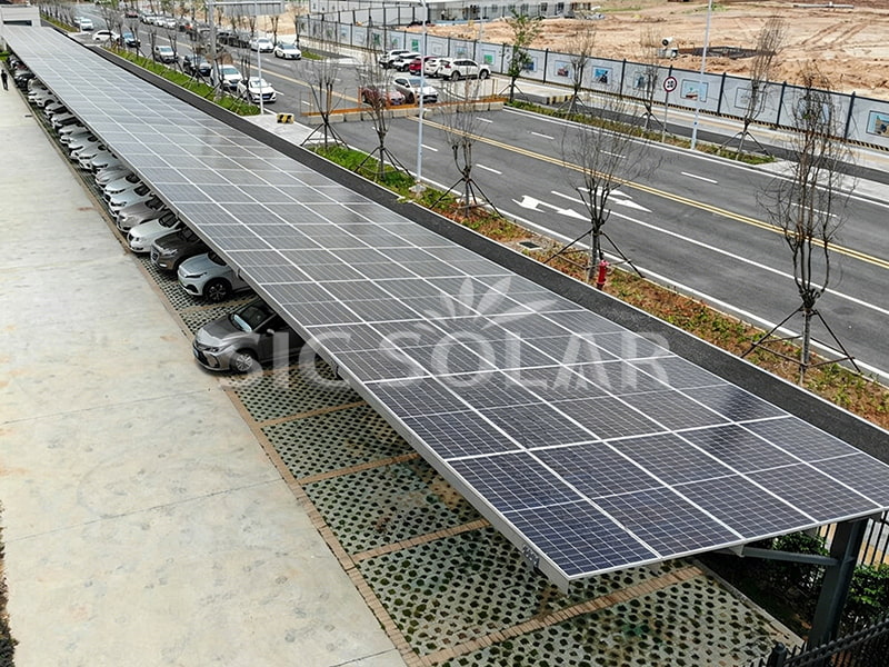 中国製 100kWソーラーカーポート取り付けブラケット