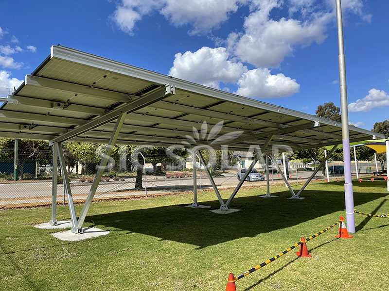 マレーシアの50KWソーラーパネル用カーポートフレーム